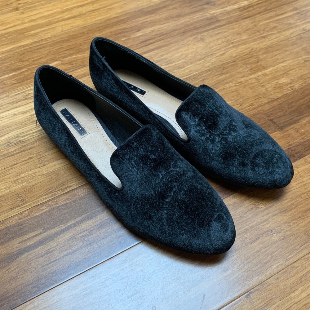 Tahari Frankie Black Velvet Embossed Floral Loafers Smoking Slippers Womens 10M